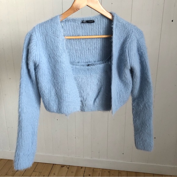 Zara Tops - Crop top and vest